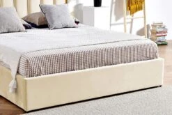 Lit 180x200 Cm Avec Coffre De Rangement Et Tête De Lit Velours Beige Et Laiton Pika -Disney Cars Soldes lit 180x200 cm avec coffre de rangement et tete de lit velours beige et laiton pika 685597