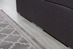 Lit Chambre D'hôtel Avec Matelas Simili Cuir Blanc Alko -Disney Cars Soldes lit chambre d hotel avec matelas simili cuir blanc alko 5904484020279 1424488