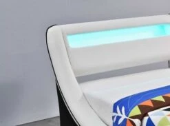 Lit Coffre à Led 160x200 Cm Simili Cuir Blanc Liseré Noir Lenna 12 Lit Coffre à Led 160x200 Cm Simili Cuir Blanc Liseré Noir Lenna -Disney Cars Soldes lit coffre a led 160x200 cm simili cuir blanc lisere noir lenna 3557630016842 570521