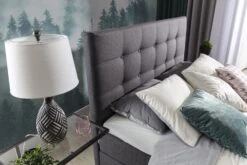 Lit Coffre Boxspring Simili Cuir Noir Avec Matelas Et Surmatelas Kavin -Disney Cars Soldes lit coffre boxspring simili cuir noir avec matelas et surmatelas kavin 3666722634786 1422039