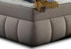 Lit Continental Matelassé Tissu Beige Florencia -Disney Cars Soldes lit continental matelasse tissu beige florencia 3666722600651 1396973