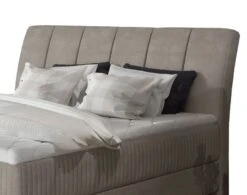 Lit Continental Moderne Avec Matelas Velours Beige Brato -Disney Cars Soldes lit continental moderne avec matelas velours beige brato 3666722990561 1424392