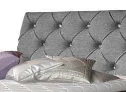 Lit Design Continental Avec Tête De Lit Capitonnée Strass Tissu Gris Banky -Disney Cars Soldes lit design continental avec tete de lit capitonnee strass tissu gris banky 3666722602044 1397560