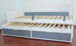 Lit Gigogne 2 Tiroirs Pin Massif Blanc Et Gris Tyson 90x190 Cm -Disney Cars Soldes lit gigogne 2 tiroirs pin massif blanc et gris tyson 90x190 cm 3327480044896 355932