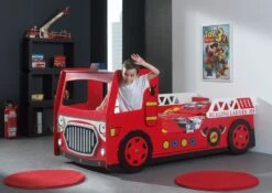 Lit Voiture Pompier 90x200 Cm Bois Laqué Rouge Cara -Disney Cars Soldes lit voiture pompier 90x200 cm bois laque rouge car beds 5420070207676 92258